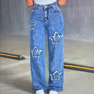 Stylish Blue Distressed Women Jeans